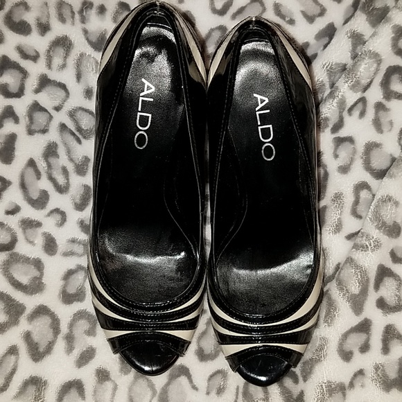 Shoes - Picture 2 of 2